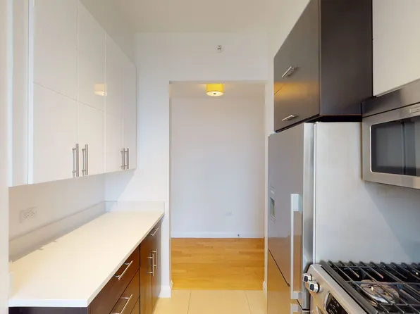 795 Columbus Avenue image 1 of 9