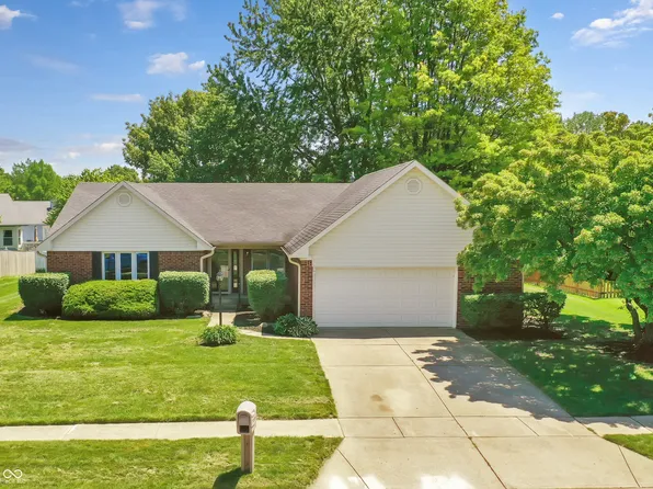 12559 Saksons Blvd, Fishers, IN 46038