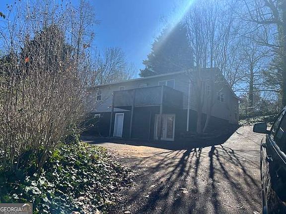 2nd image of 3485 Continental Dr