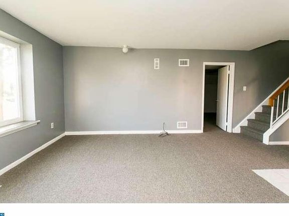 4th image of 9 Peregrine Dr