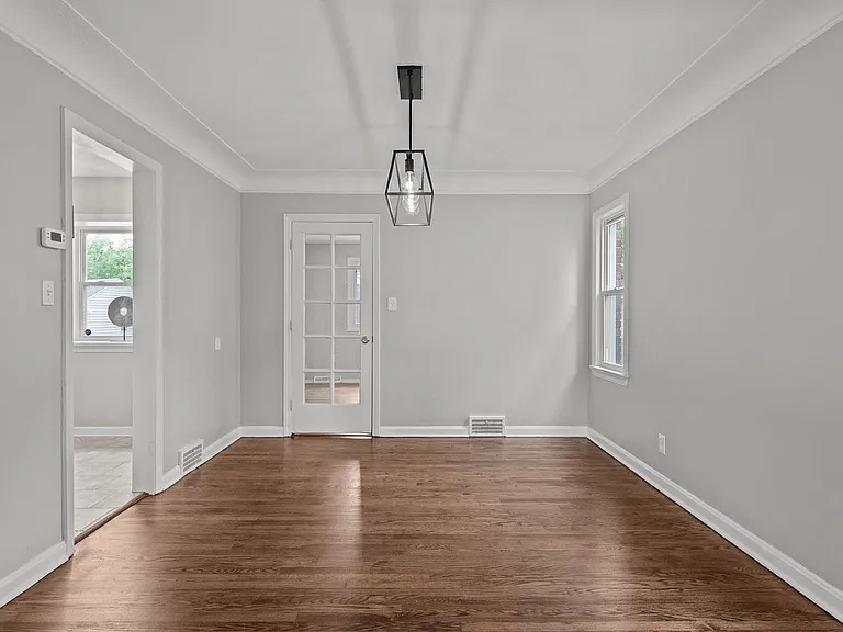 3601 Tullamore Rd — Photo 7