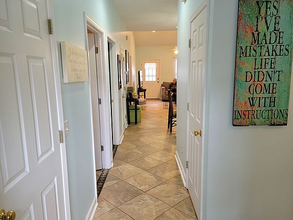 2nd image of 460 Moss Creek Ln