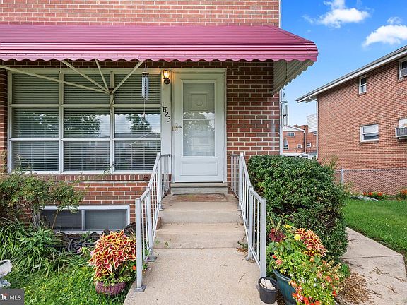 3rd image of 1823 Liberty Ave