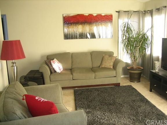 4th image of 11625 Fernwood Ave