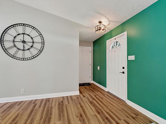 2nd image of 8801 Gunpowder Dr