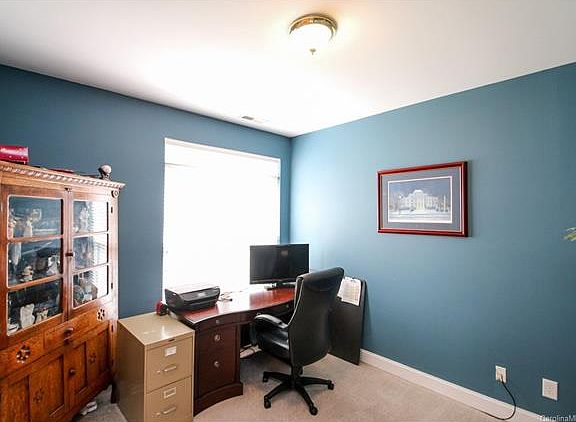 5th image of 110 Tanager Ln