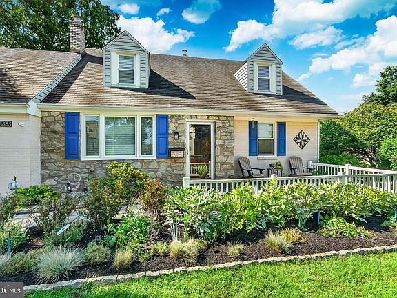 3rd image of 158 Scenic Rd