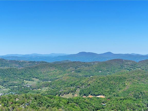 3rd image of 303 Sugar Top Drive #2909