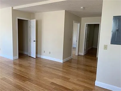 204 Grand Ave #2 — Photo 55