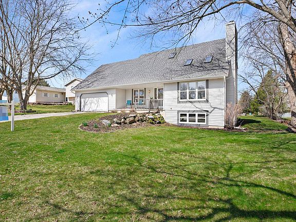 2nd image of 718 Mellum Dr