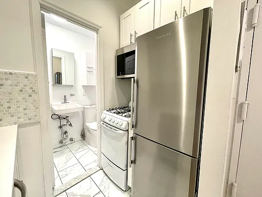 Rented by JM Preston Properties LLC | media 18