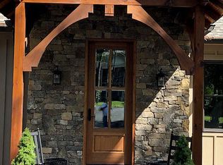 86 New Castle Rd, Brevard, NC 28712