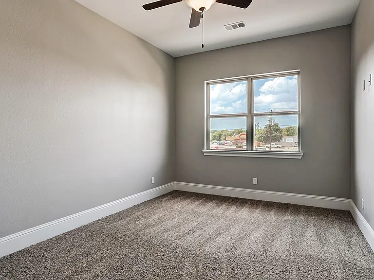 4859 Benning Dr — Photo 31