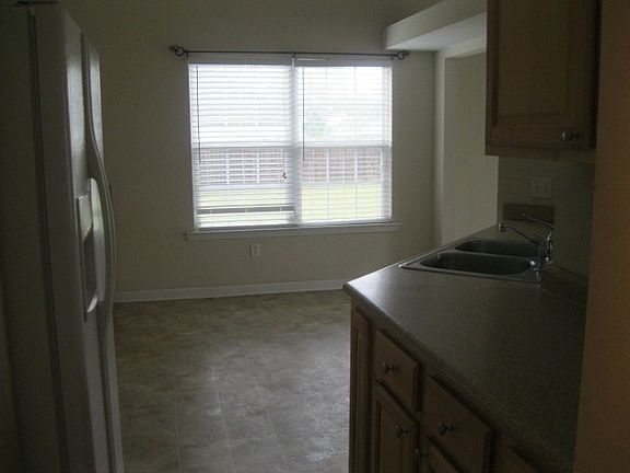 2nd image of 410 Tabby Ln