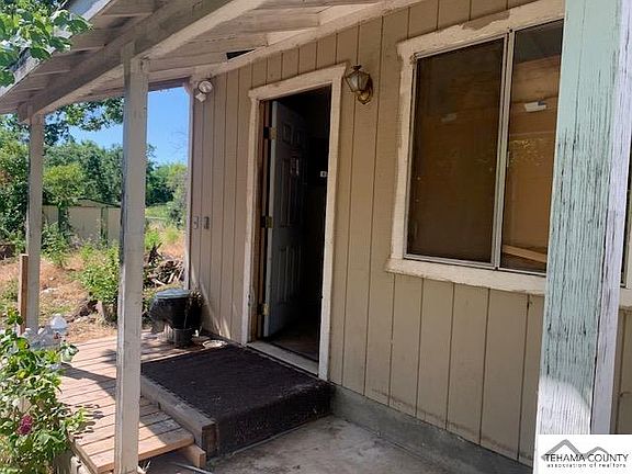 3rd image of 8113 Buena Vista Ave