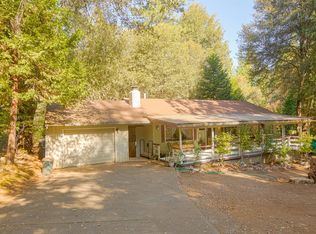 14051 Hooper Ct, Pine Grove, CA 95665