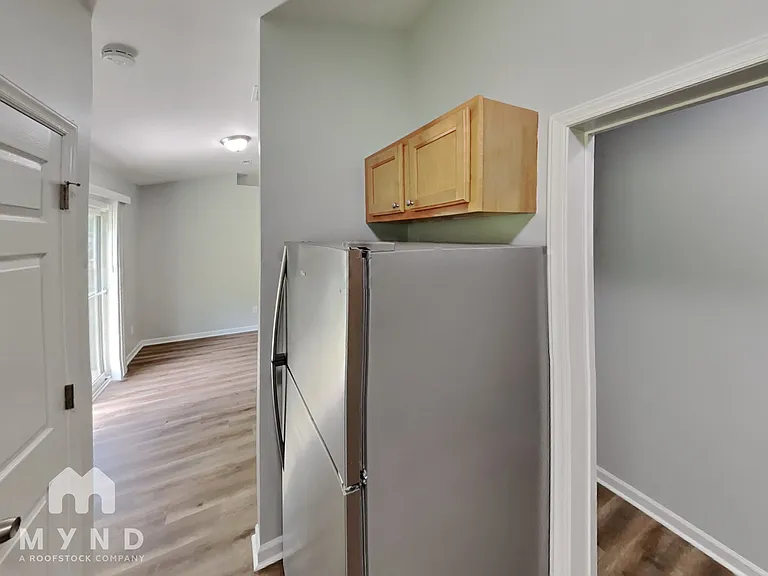 3604 Oakwood Rd — Photo 5