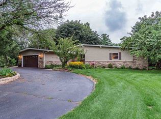 520 Lincoln Ave, Baraboo, WI 53913