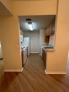 4th image of 1005 Bella Vista Blvd APT 301