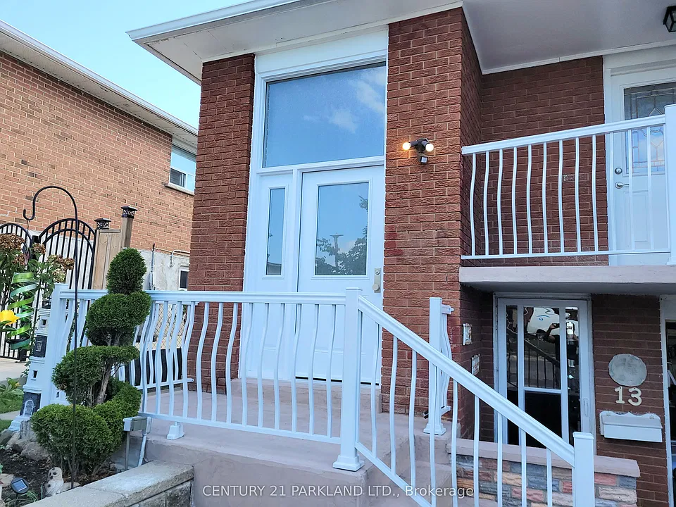 13 Tolton Dr