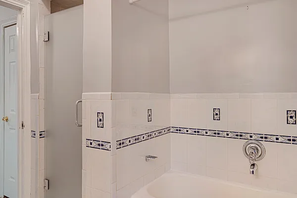 Sold by FILO REAL ESTATE GROUP LLC | media 48