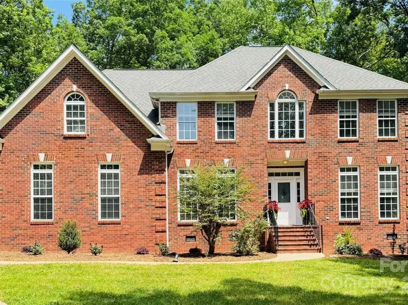 763 Evans Manor Dr, Matthews, NC 28104