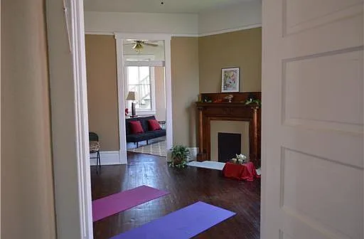 414 E Bolton St — Photo 2