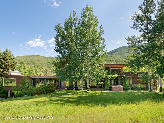 2nd image of 700 Nell Erickson Rd