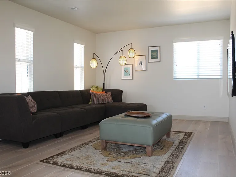 7768 Osage Canyon St — Photo 10