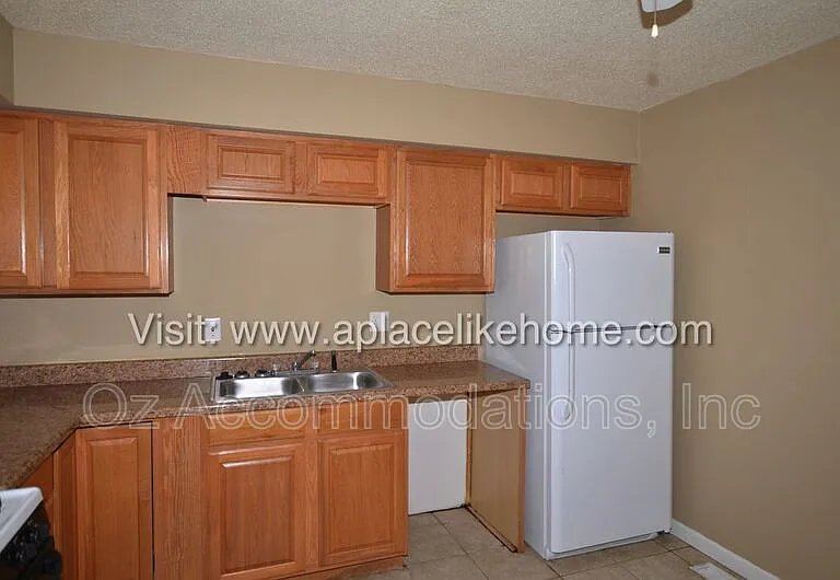 9811 Marsh Ave — Photo 14