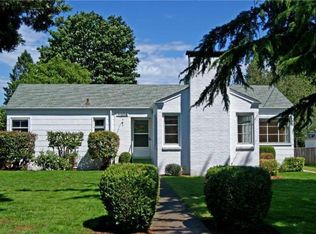 11208 Dayton Ave N, Seattle, WA 98133
