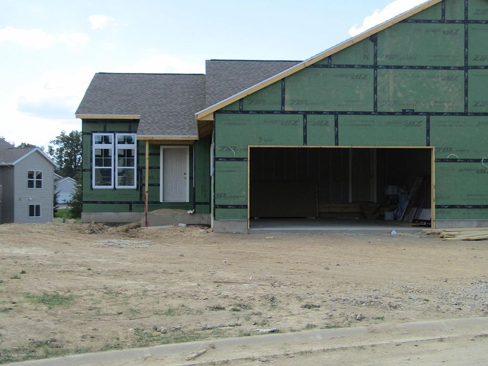 1st image of 366 Barrington Cir #48