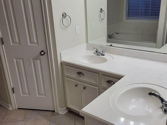 5th image of 4226 Camber Ct