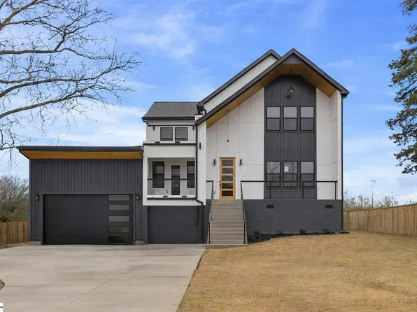 209 Redmond Dr, Fountain Inn, SC 29644