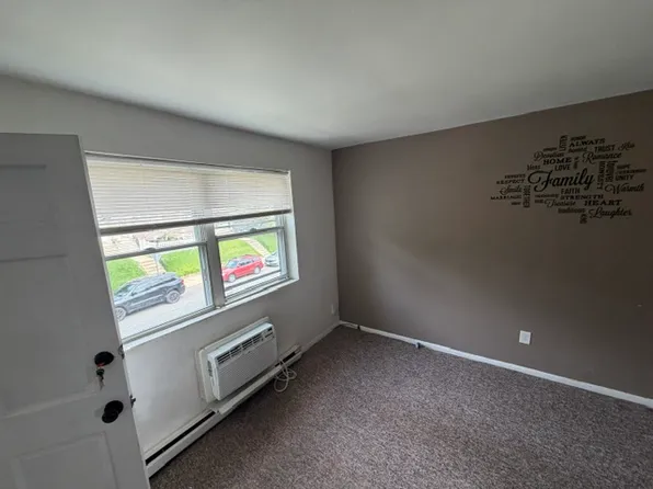 3814 Ann St Floor 2, Drexel Hill, PA 19026