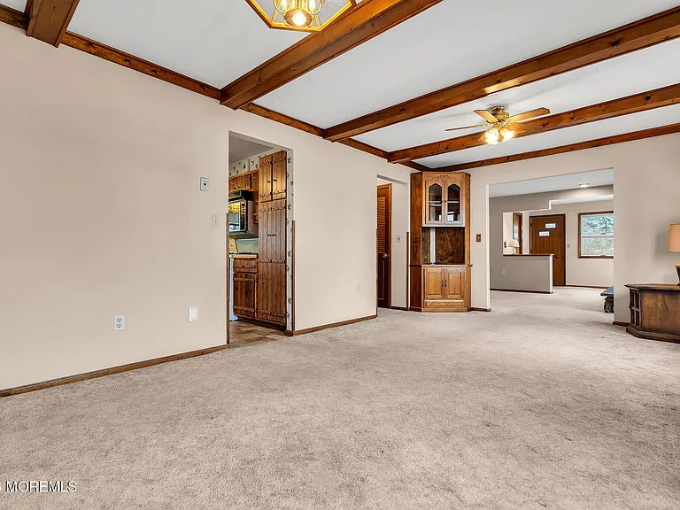 501 Cable Ave — Photo 17