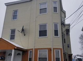 594-594A Andover St, Lawrence, MA 01843