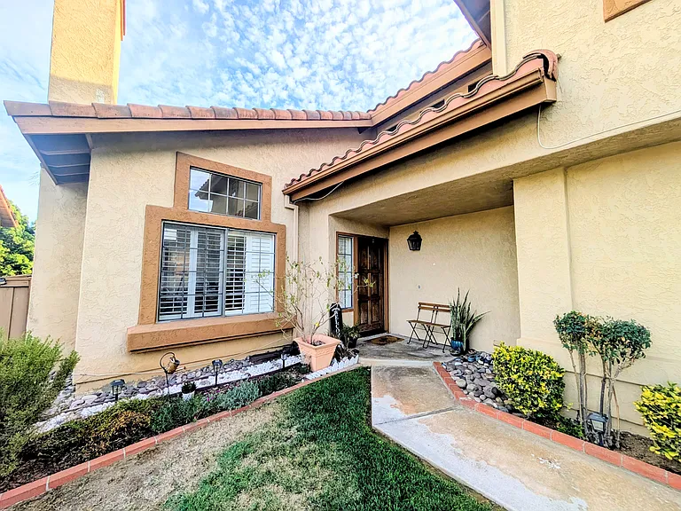 11955 Springside Rd — Photo 3
