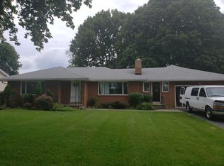 2418 Browncroft Blvd, Rochester, NY 14625