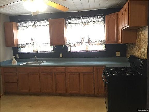 3rd image of 34 Jersey Ave #1F