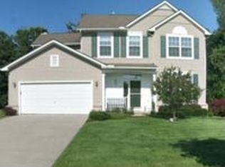 3647 Forest Spring Dr, Orion, MI 48359