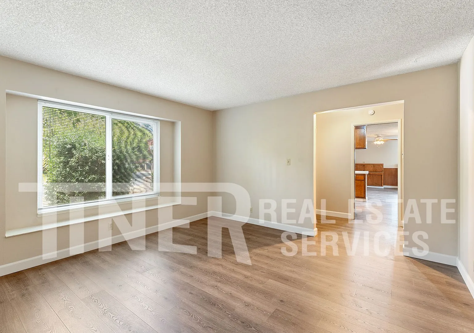 2267 La Grama Drive - Tier 2 — Photo 4