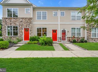 3 Rowand Way E, Clementon, NJ 08021