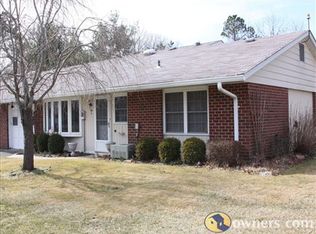 88 Enfield Ct UNIT A, Ridge, NY 11961