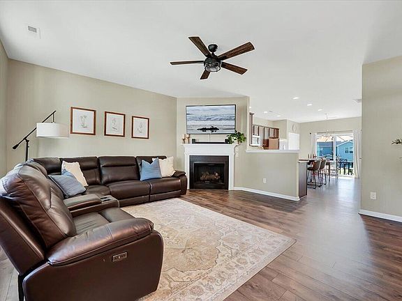 3rd image of 64 Jester Ct