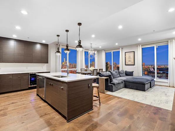 502 Palisade Avenue image 1 of 25