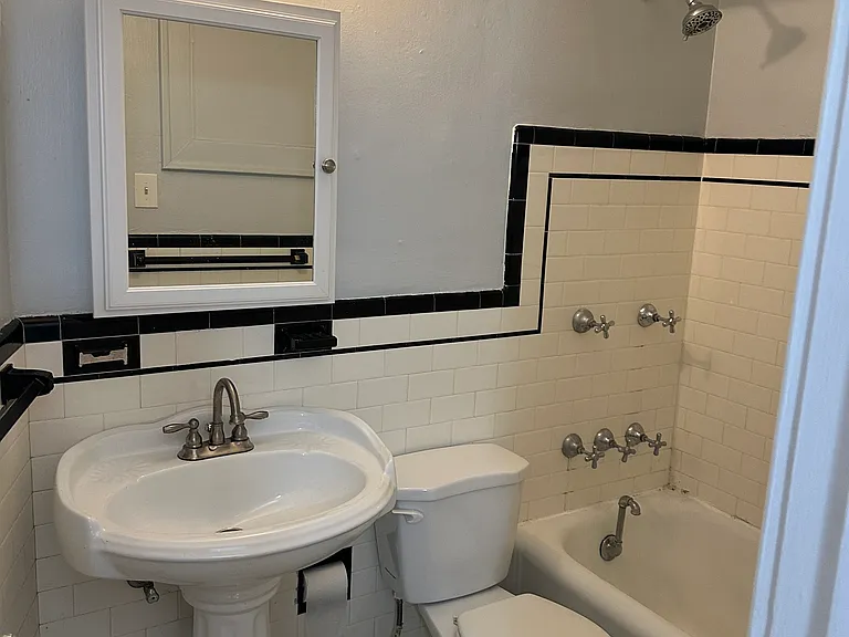257 Summer St #6 — Photo 8