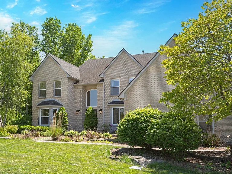 24625 Muirfield Dr — Photo 49