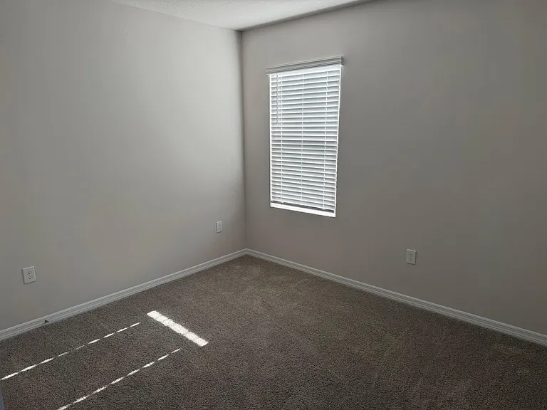 4019 Penelope Ave — Photo 9