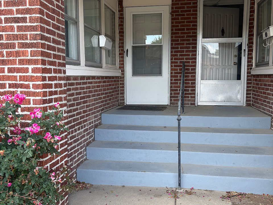 1st image of 652 E 54th St #652
